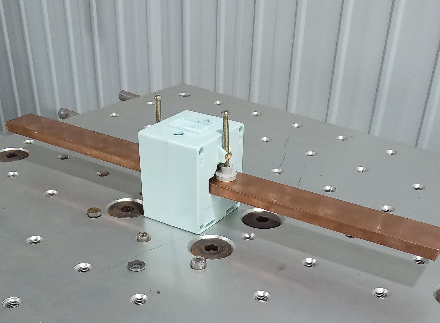 Biến dòng KDE: Đảm Bảo Tiêu Chuẩn Trong Thử Nghiệm Rung Lắc_68e74ca7a3944.jpeg