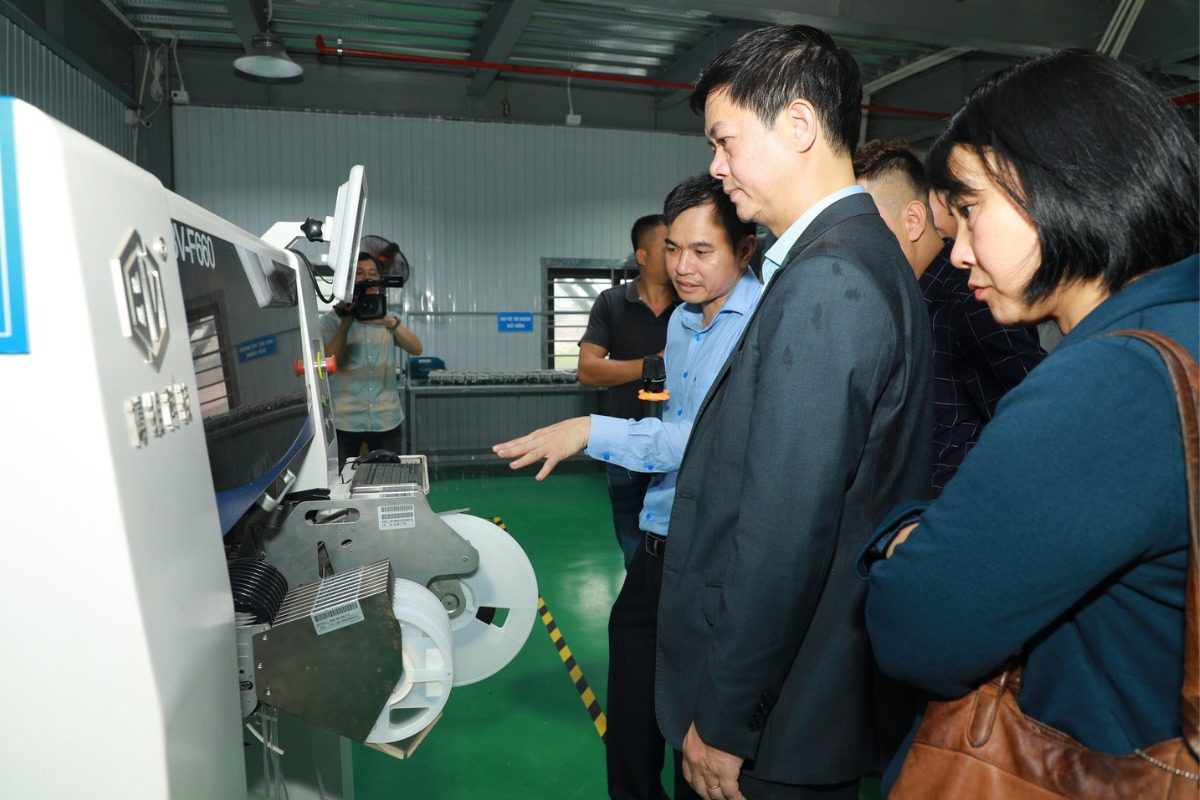 KDE Electric là địa chỉ mua biến dòng 3 pha uy tín